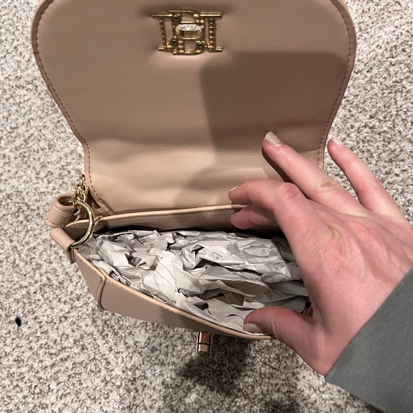 NWT 🔥 Badgley Mischka purse - Picture 5 of 6